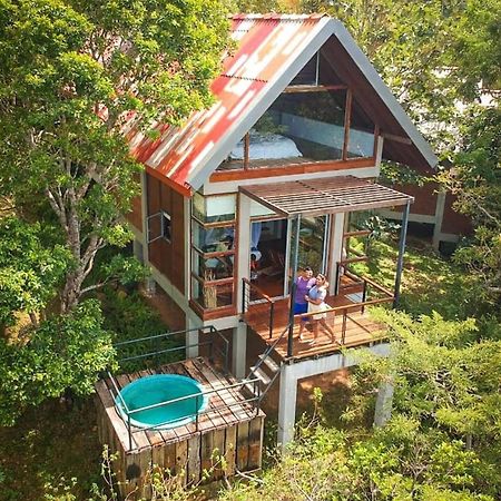 Treehouse Chalets - Luxury Getaway Within A Short Distance Of Ella 贝里胡罗亚 外观 照片
