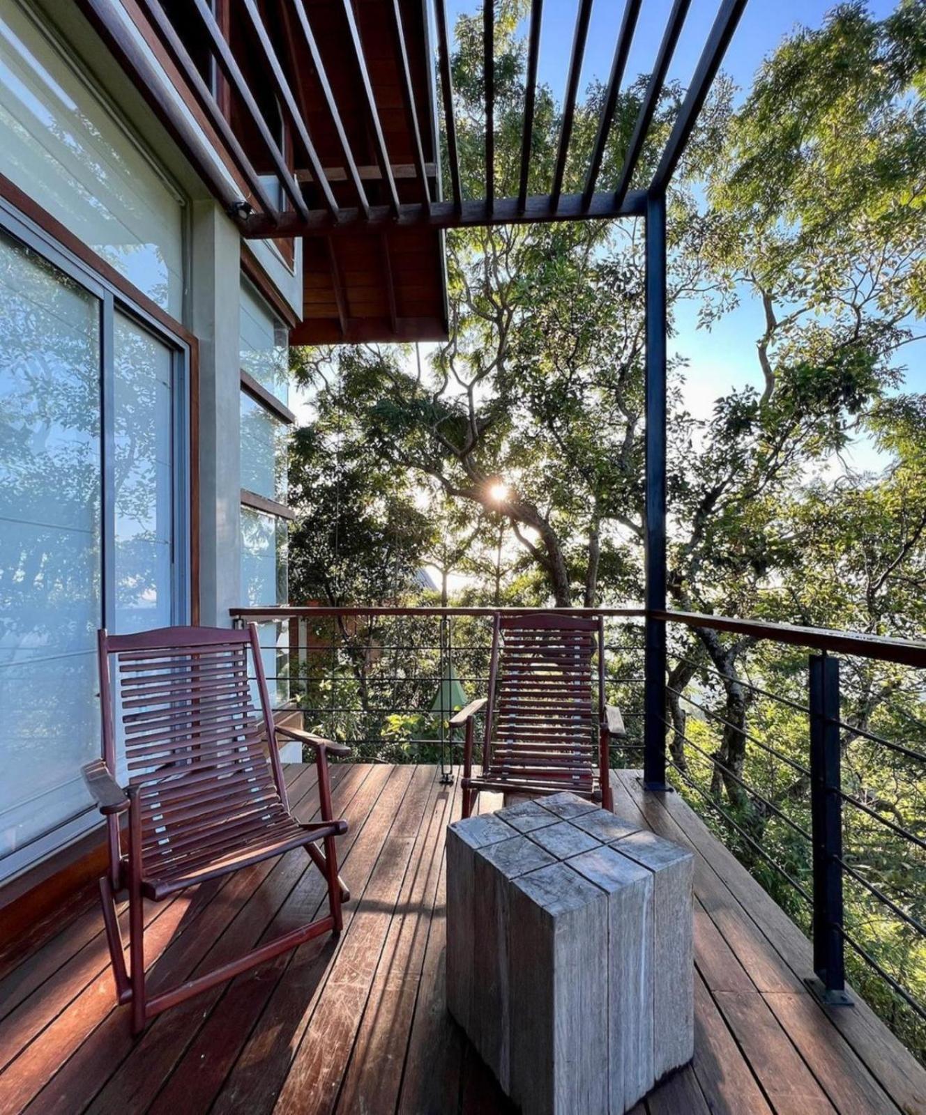 Treehouse Chalets - Luxury Getaway Within A Short Distance Of Ella 贝里胡罗亚 外观 照片