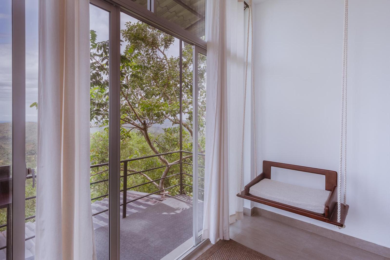 Treehouse Chalets - Luxury Getaway Within A Short Distance Of Ella 贝里胡罗亚 外观 照片