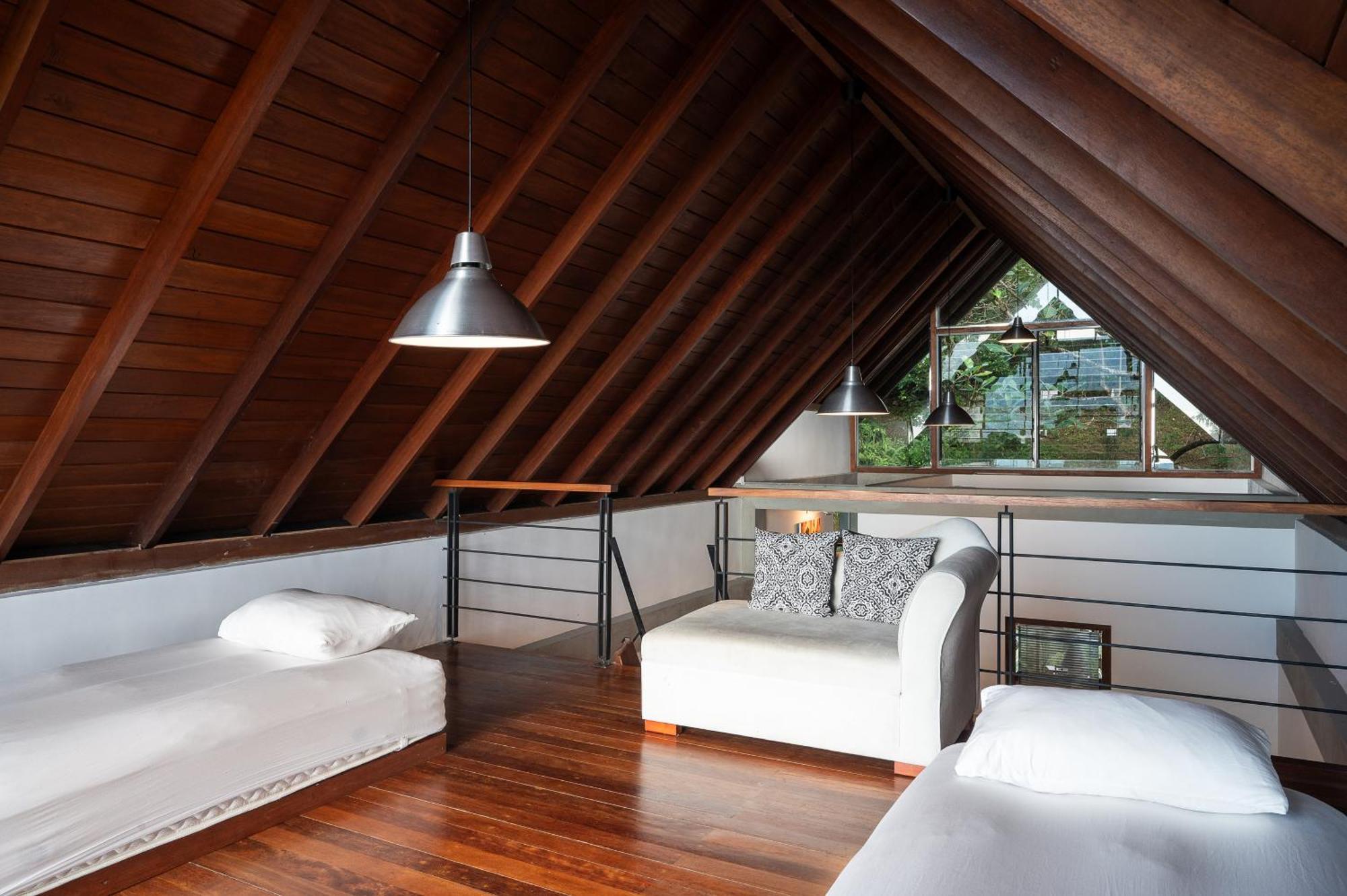 Treehouse Chalets - Luxury Getaway Within A Short Distance Of Ella 贝里胡罗亚 外观 照片