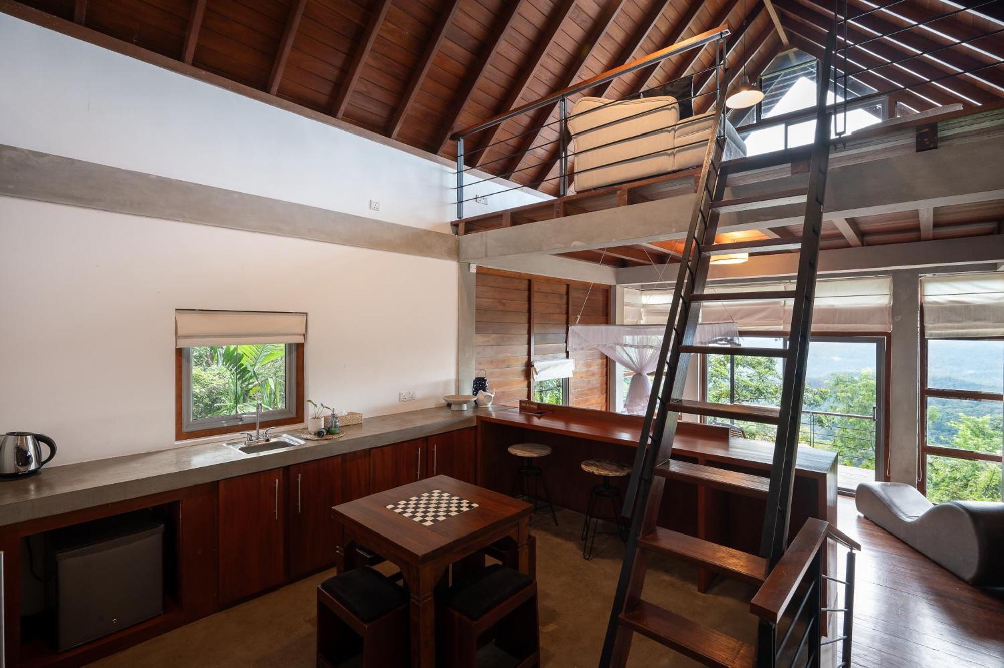 Treehouse Chalets - Luxury Getaway Within A Short Distance Of Ella 贝里胡罗亚 外观 照片