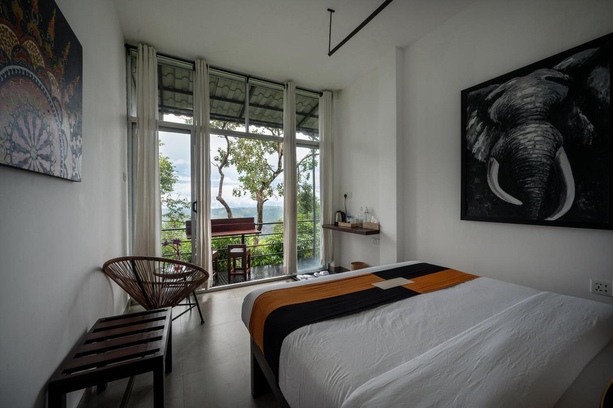 Treehouse Chalets - Luxury Getaway Within A Short Distance Of Ella 贝里胡罗亚 外观 照片