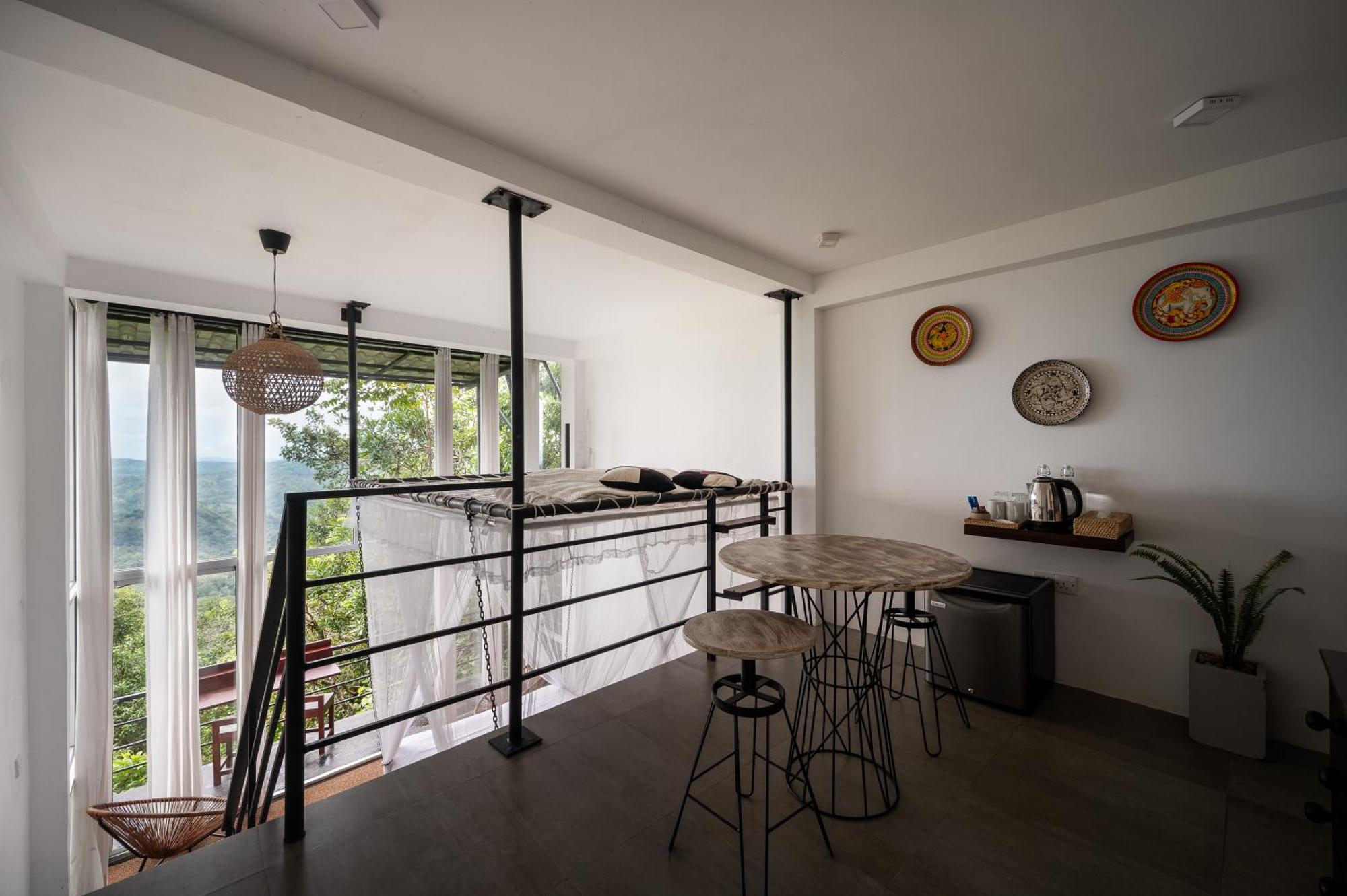 Treehouse Chalets - Luxury Getaway Within A Short Distance Of Ella 贝里胡罗亚 外观 照片