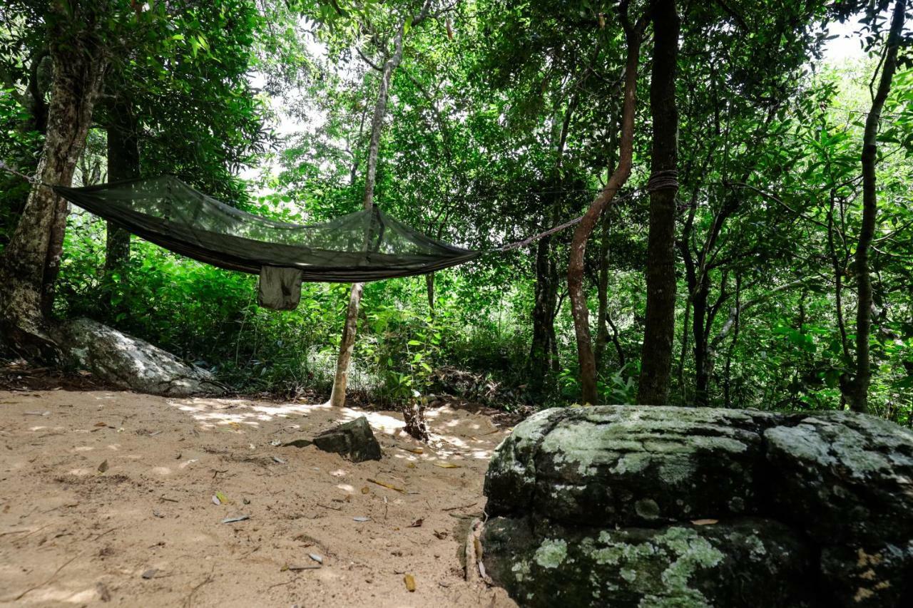 Treehouse Chalets - Luxury Getaway Within A Short Distance Of Ella 贝里胡罗亚 外观 照片